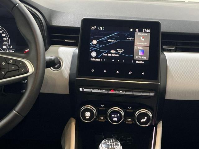 Renault Clio image 9