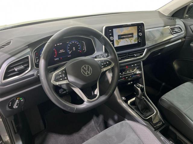 Volkswagen T-Roc image 2