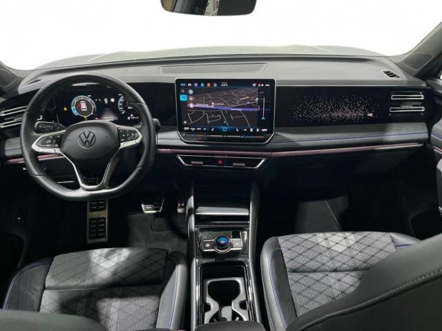 Volkswagen Tiguan image 8