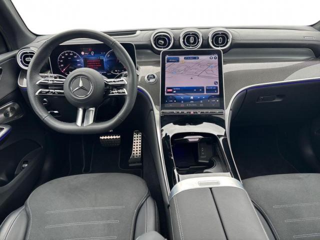 Mercedes Benz Glc image 2