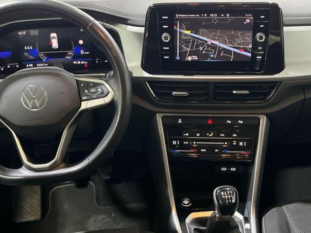 Volkswagen T-Roc image 6