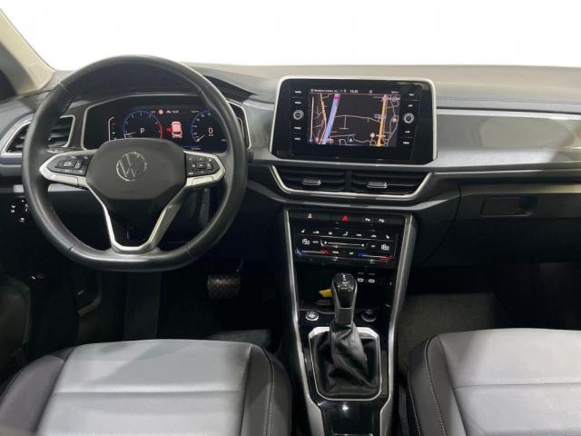 Volkswagen T-Roc image 5