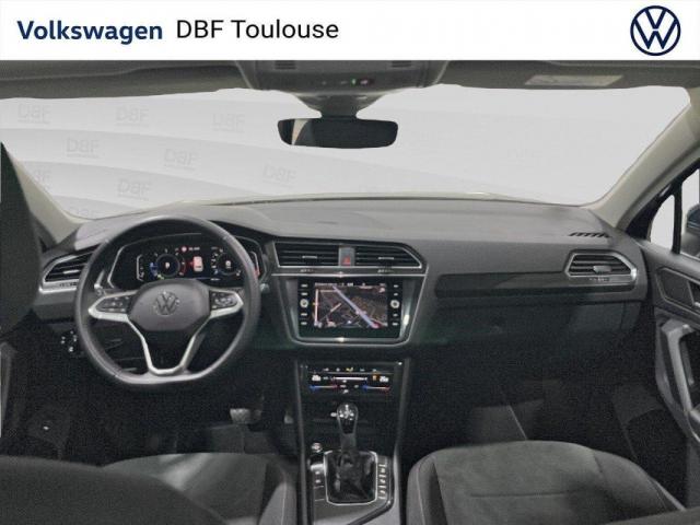 Volkswagen Tiguan image 8
