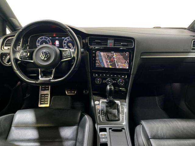 Volkswagen Golf image 4