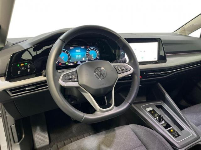 Volkswagen Golf image 2