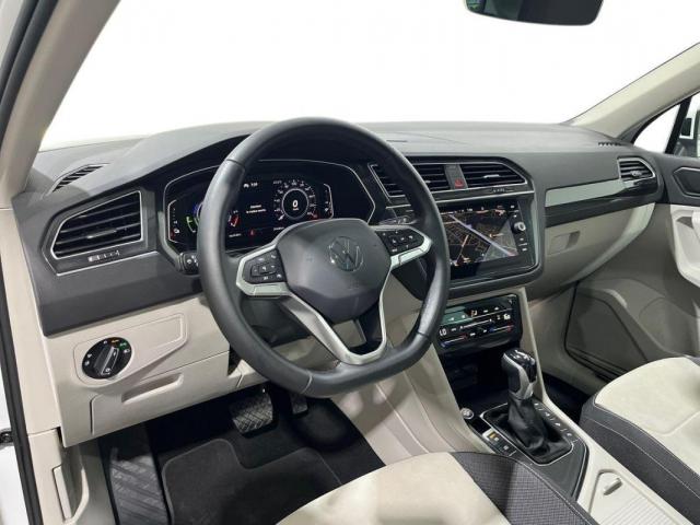Volkswagen Tiguan image 6