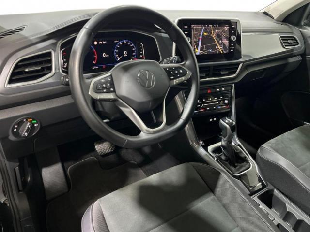 Volkswagen T-Roc image 9