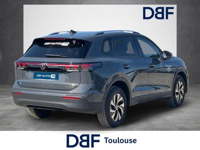 Volkswagen Tiguan image 8