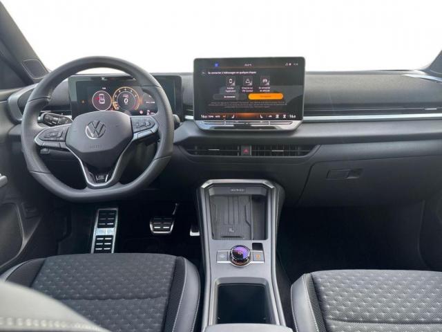 Volkswagen T-Roc image 5