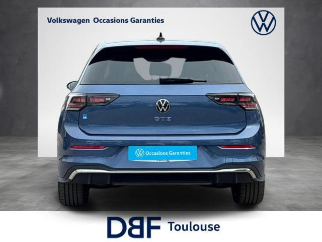 Volkswagen Golf image 9
