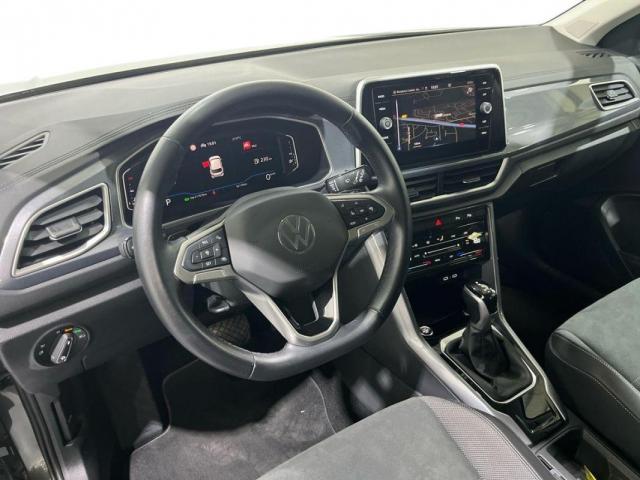 Volkswagen T-Roc image 8