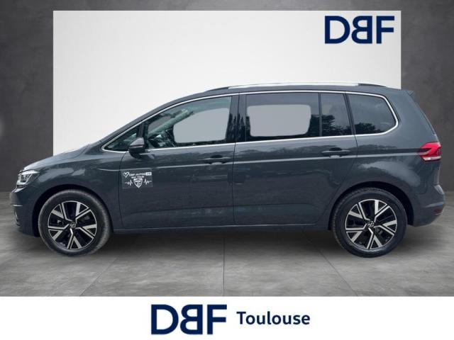 Volkswagen Touran image 2