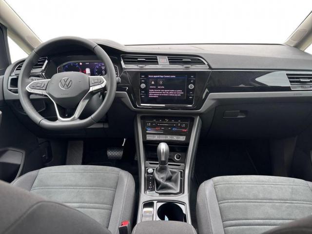 Volkswagen Touran image 3