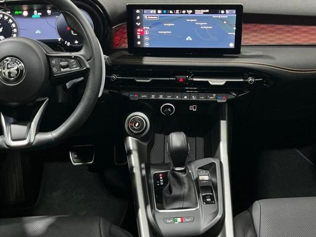 Alfa Romeo Tonale image 8