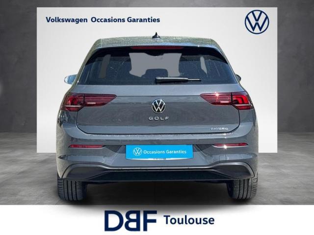 Volkswagen Golf image 6