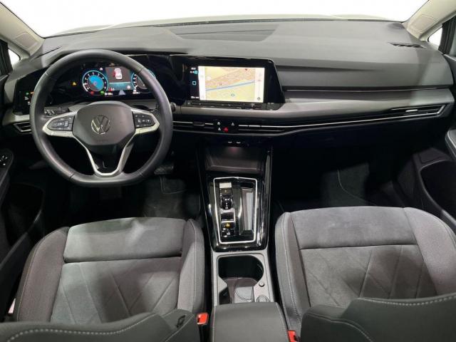 Volkswagen Golf image 7