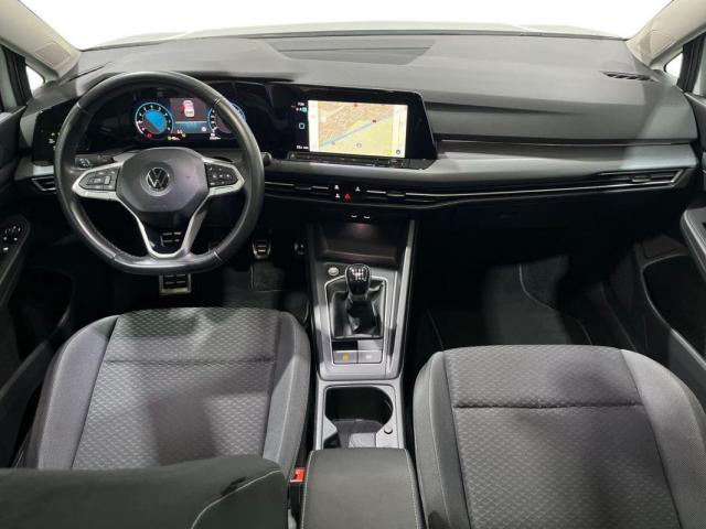 Volkswagen Golf image 6