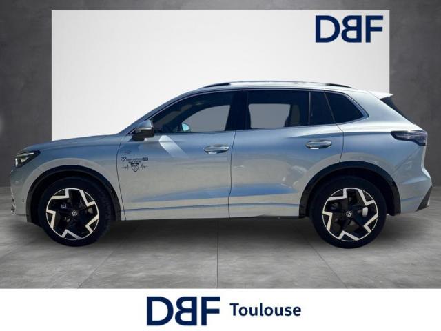 Volkswagen Tiguan image 8