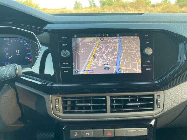Volkswagen T-Cross image 5