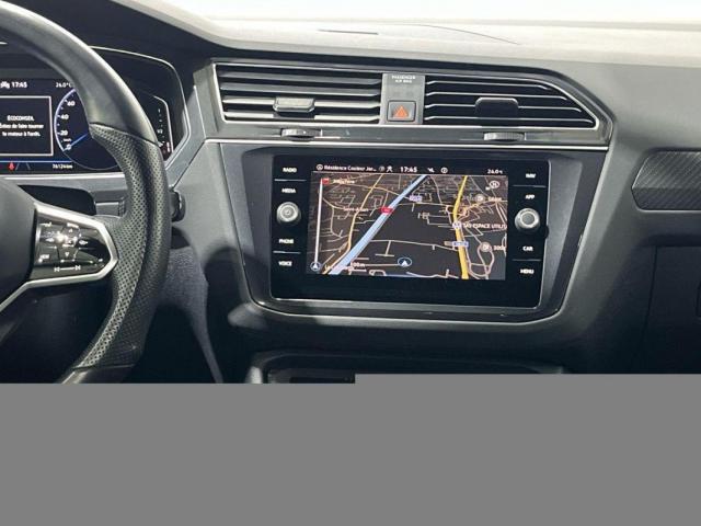Volkswagen Tiguan image 8