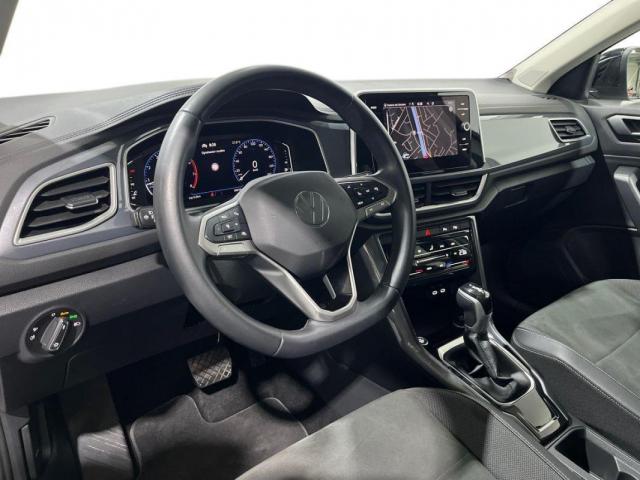 Volkswagen T-Roc image 4