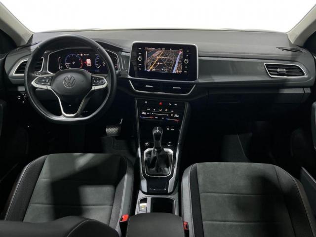 Volkswagen T-Roc image 4