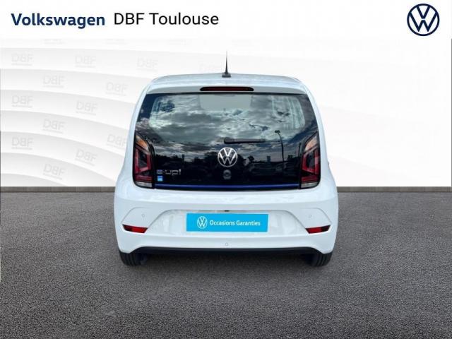 Volkswagen E-Up! image 9