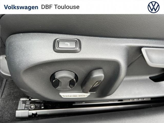 Volkswagen Passat image 7