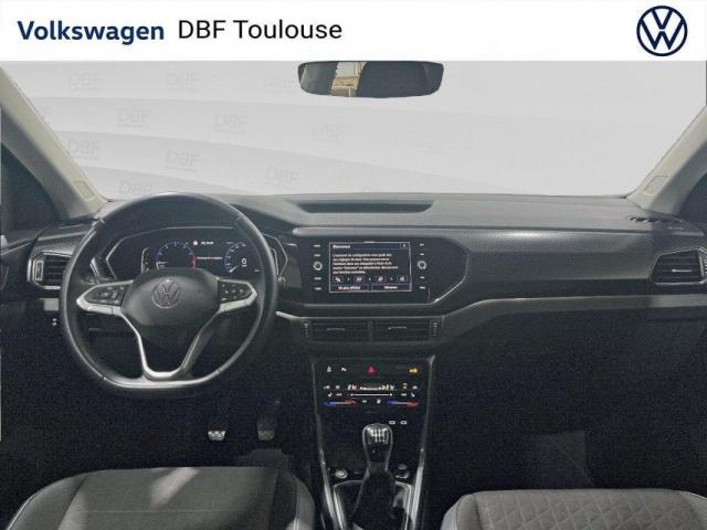 Volkswagen T-Cross image 3
