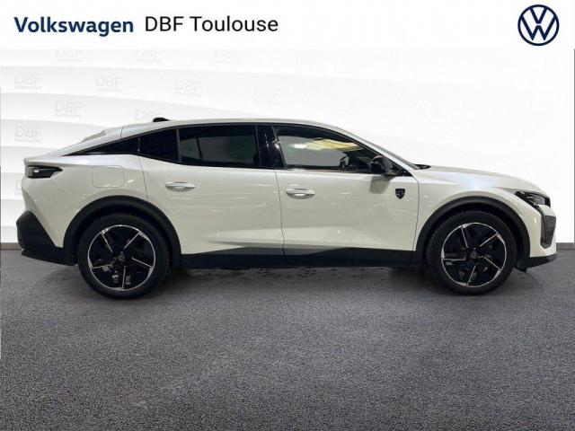 Peugeot 408 image 2