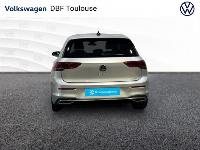 Volkswagen Golf image 9
