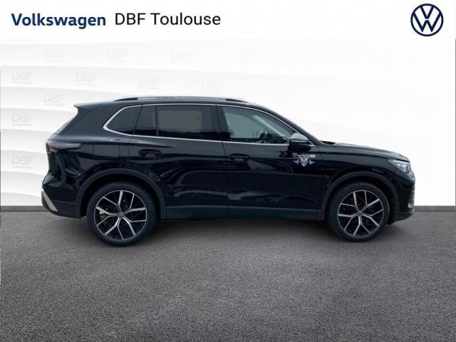 Volkswagen Tiguan image 8
