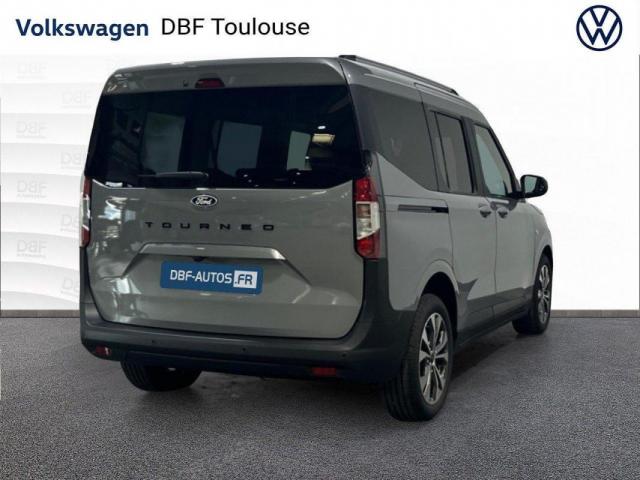 Ford Tourneo image 2