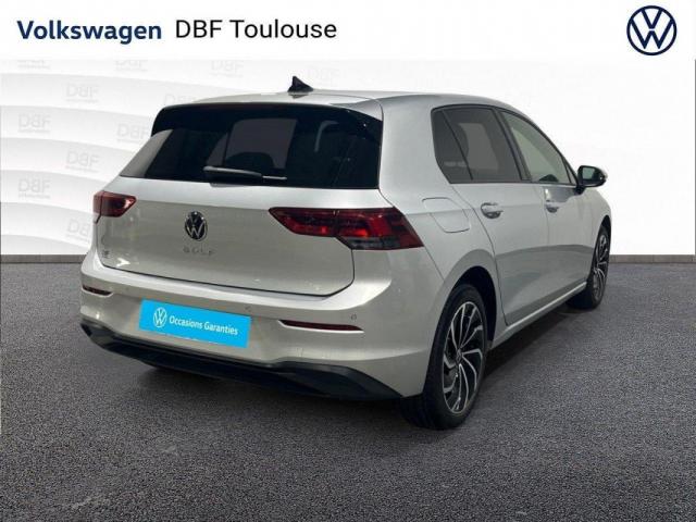 Volkswagen Golf image 8