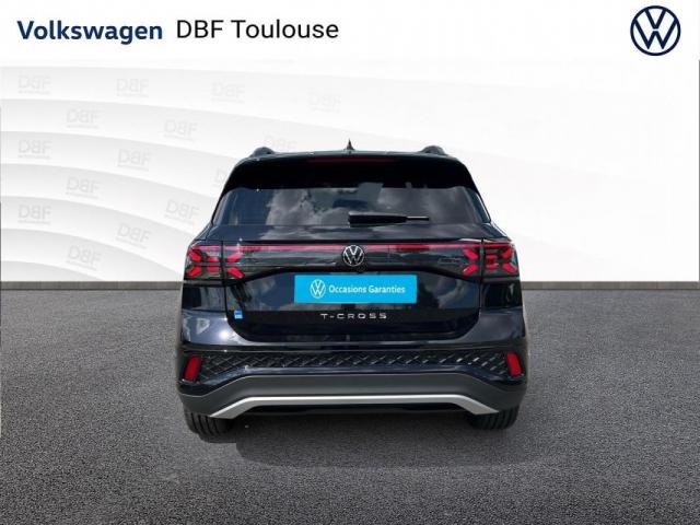 Volkswagen T-Cross image 2