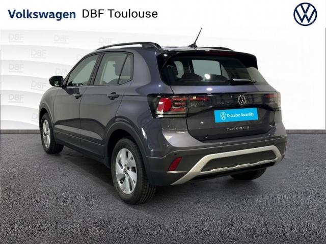 Volkswagen T-Cross image 9