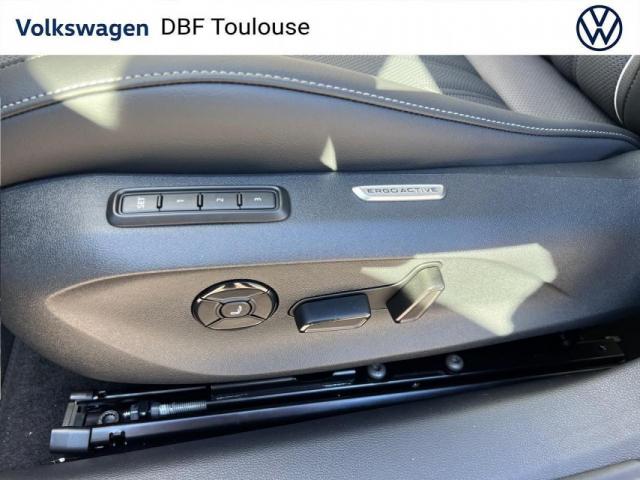 Volkswagen Passat image 7