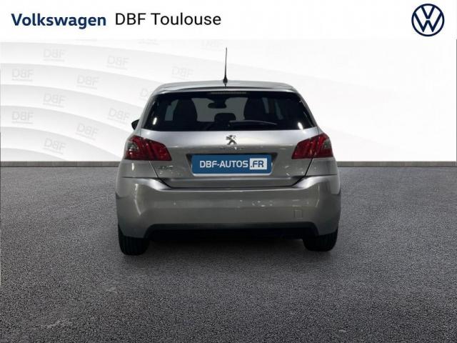 Peugeot 308 image 2