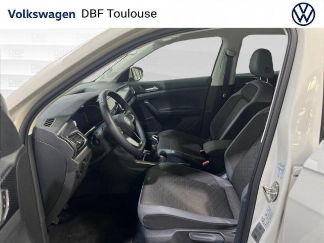 Volkswagen T-Cross image 1