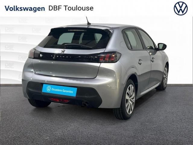 Peugeot 208 image 8