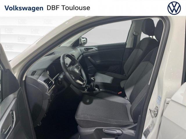 Volkswagen T-Cross image 9