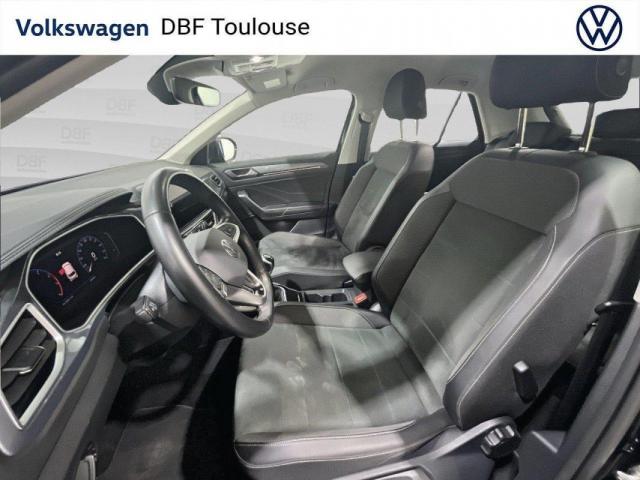 Volkswagen T-Roc image 3