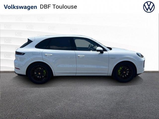 Porsche Cayenne image 6