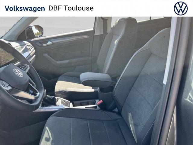 Volkswagen T-Roc image 1