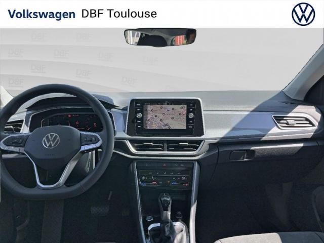 Volkswagen T-Roc image 2