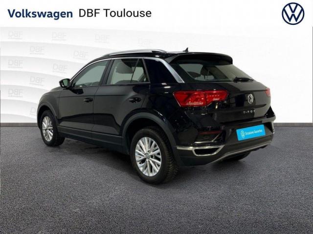 Volkswagen T-Roc image 2