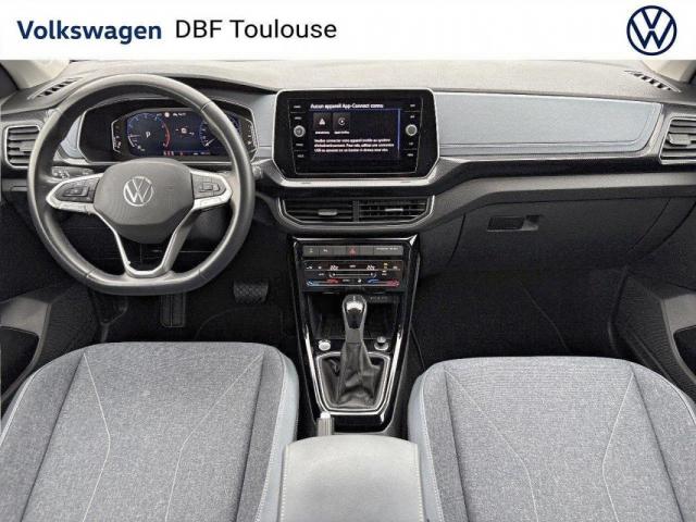 Volkswagen T-Cross image 1