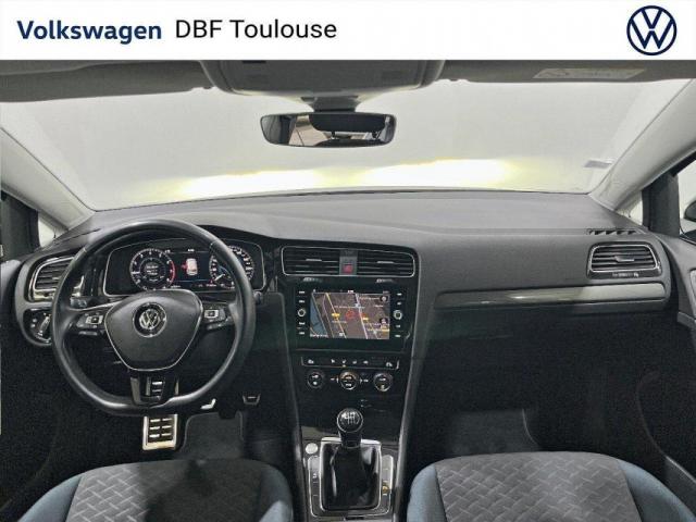 Volkswagen Golf image 2