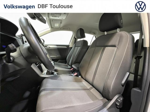 Volkswagen T-Roc image 8