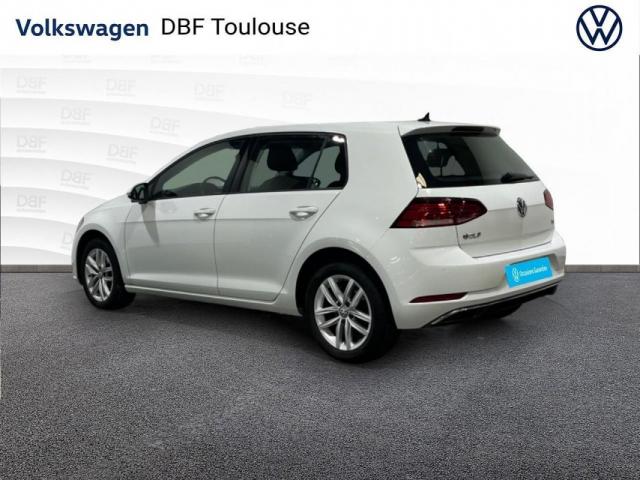Volkswagen Golf image 9